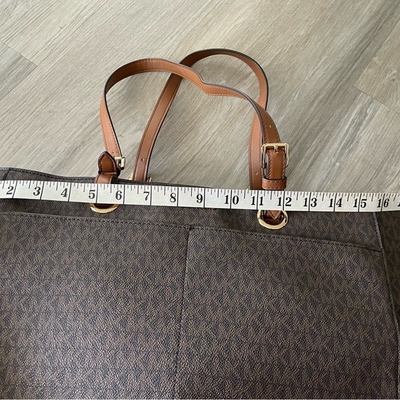 NWOT Michael Kors Large Commuter Bag Brown and wallet - Picture 6 of 17